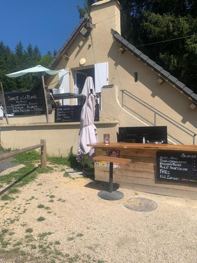 "Les Oiseaux" Avec Terrasse, Parking, Duplex Apartment Le Chambon-sur-Lignon Luaran gambar